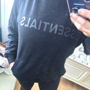 Black Essentials Sweatshirt